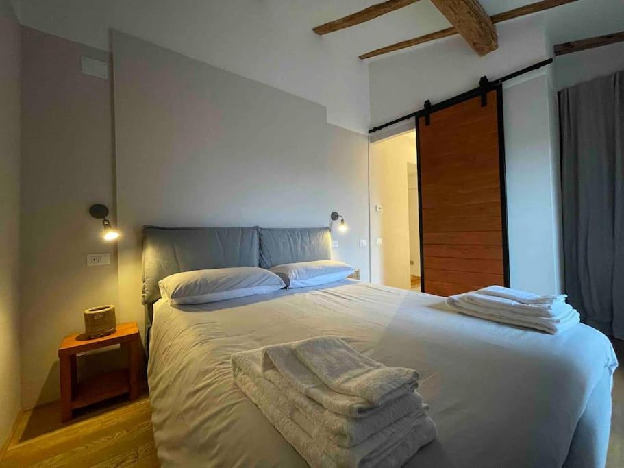 Romantic Attic Room With Panoramic View Bolonya Dış mekan fotoğraf